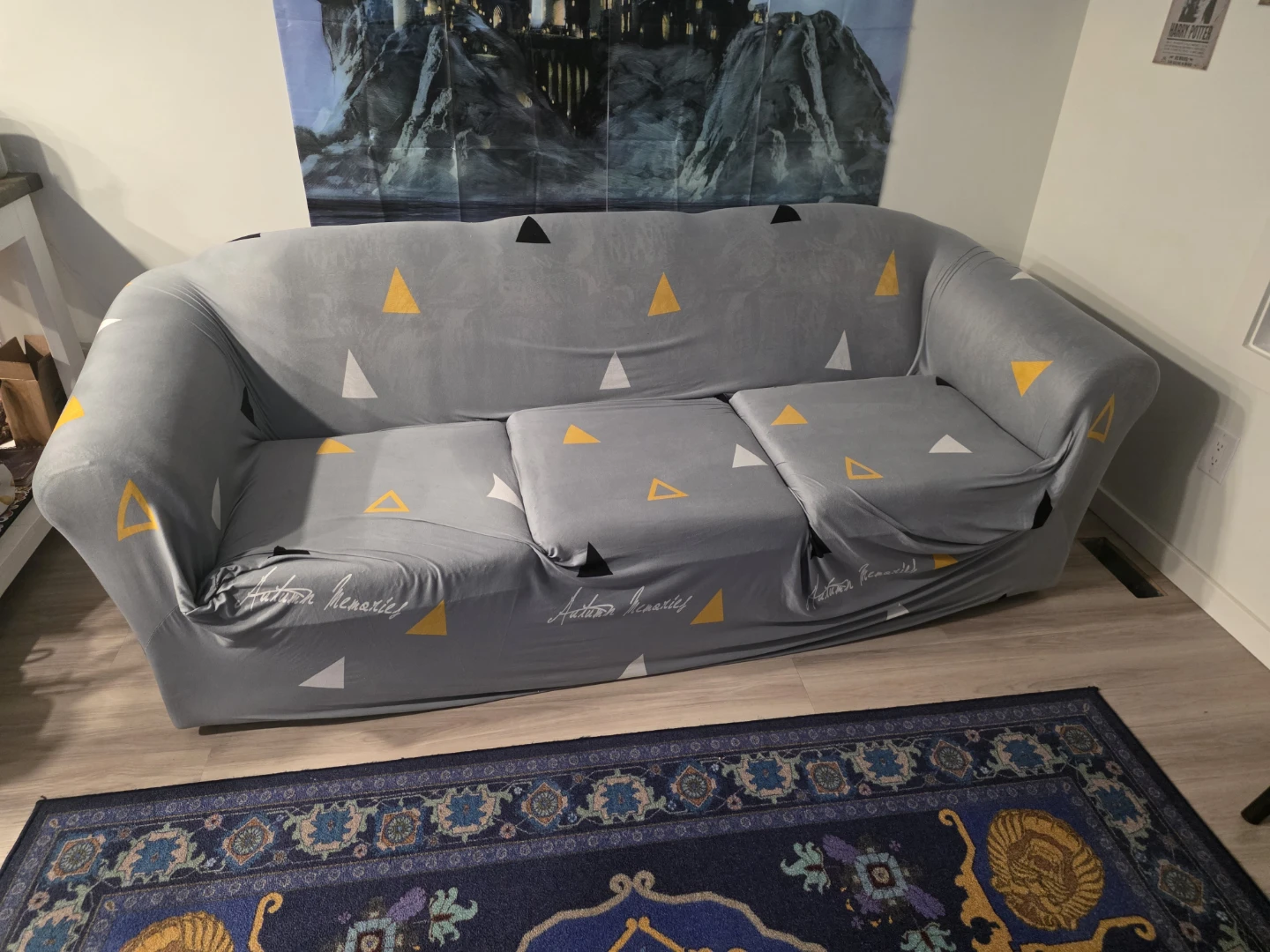 3 Seater Sofa (2 free covers)