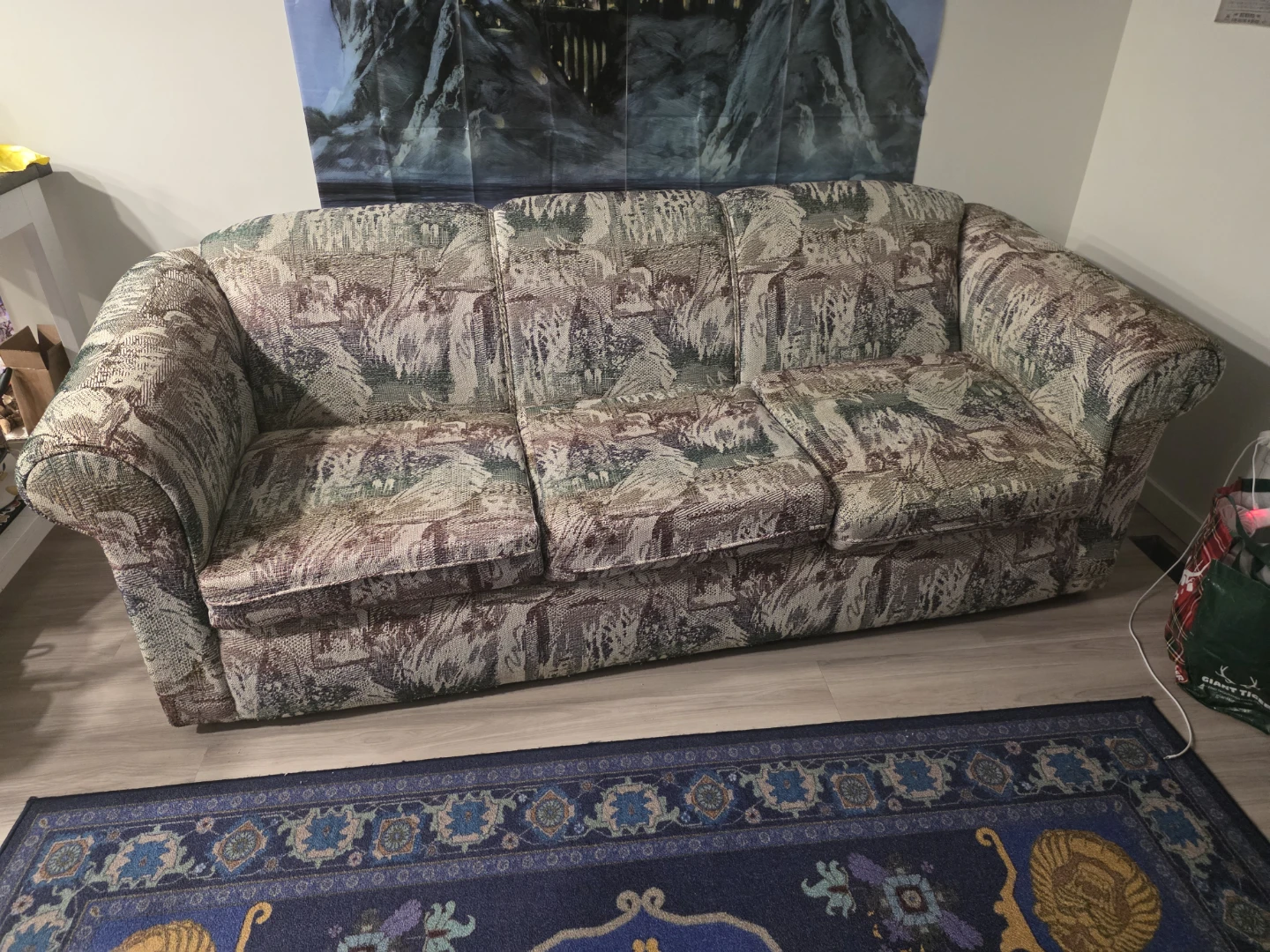 3 Seater Sofa (2 free covers) - photo 4