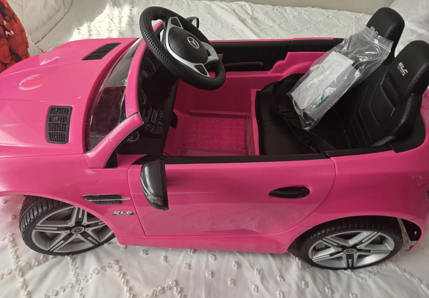Pink Mercedes-Benz Ride-On Car - photo 4