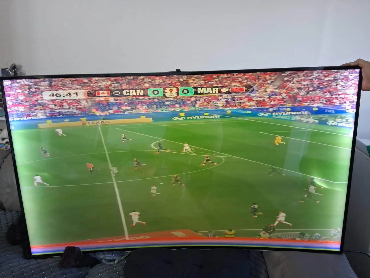 Curved Smart TV - Large Screen