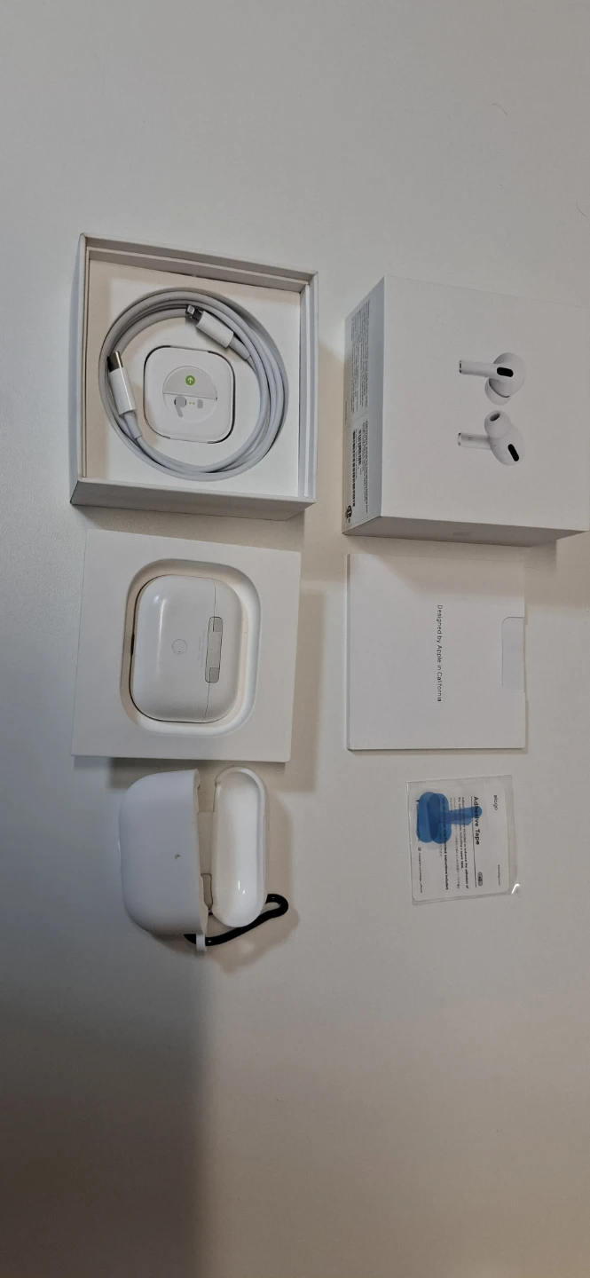 Apple AirPods Pro with Wireless Charging Case
