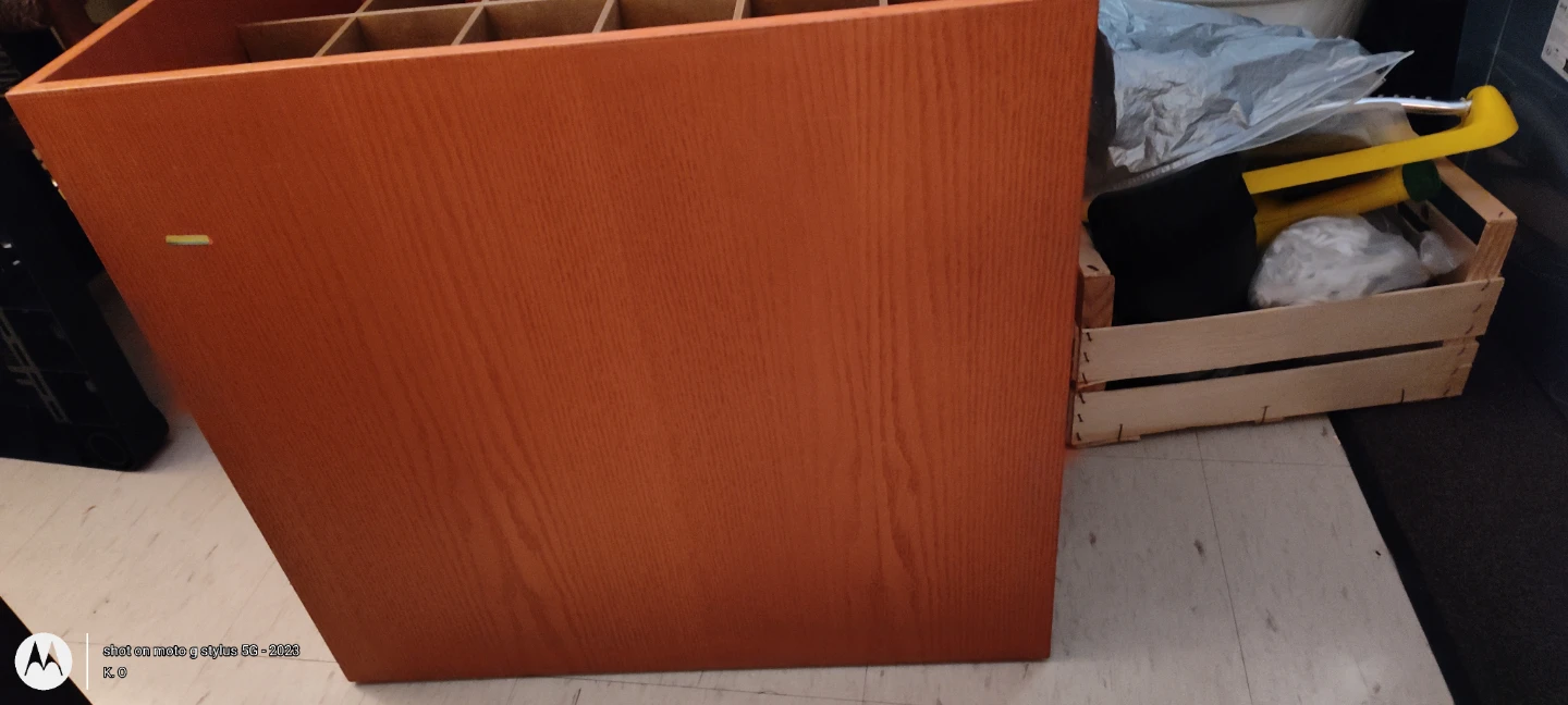 FREE Wooden 12-Slot Mail Sorter / Paper Organizer Cubby - photo 3