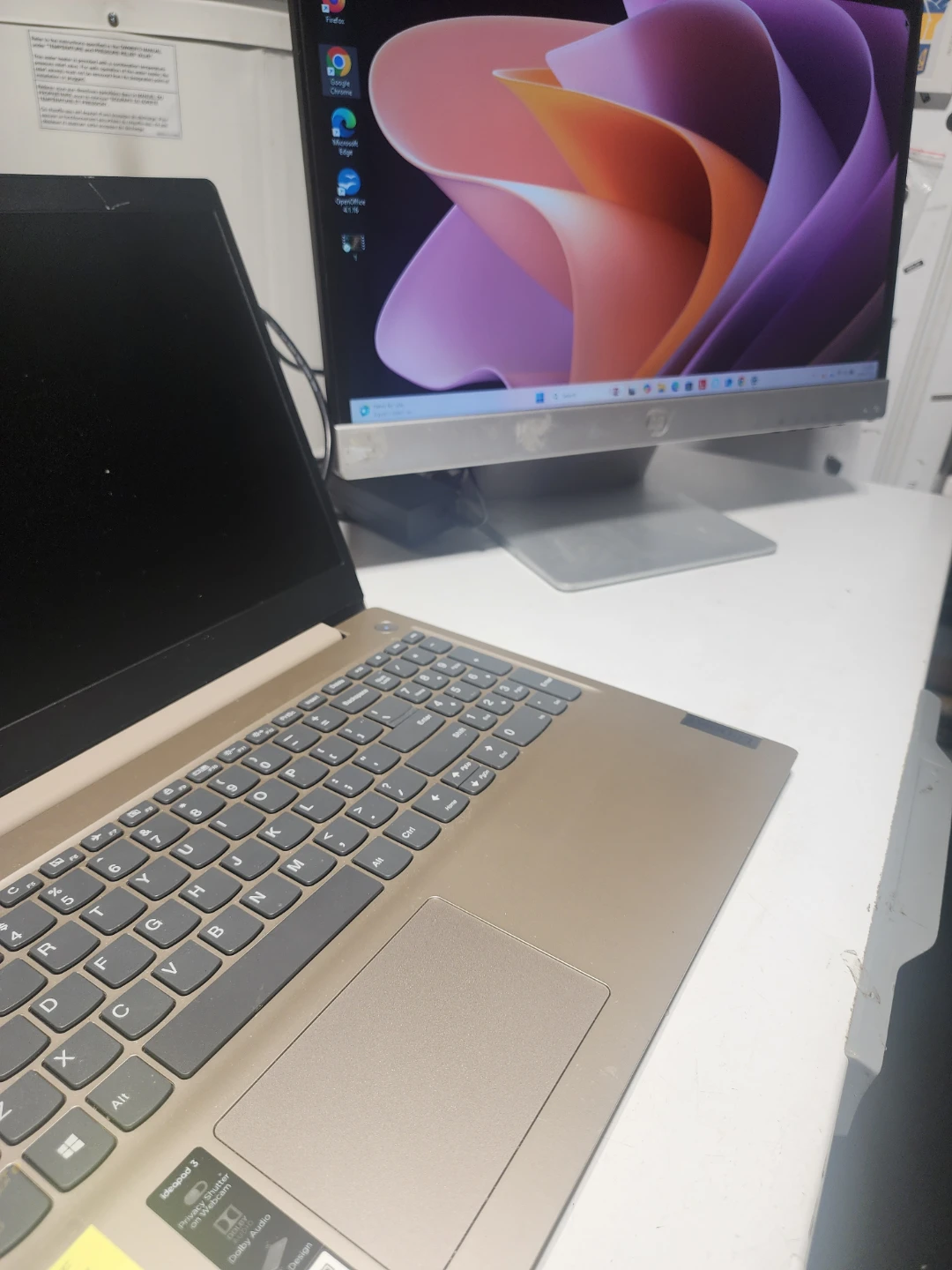 Lenovo 81WE