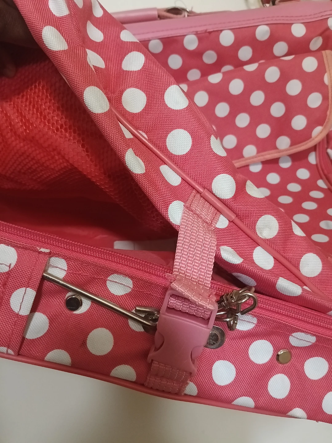 Garment Bag! Olympia Pink Polka Dot Luggage Carry-On Bag - photo 5