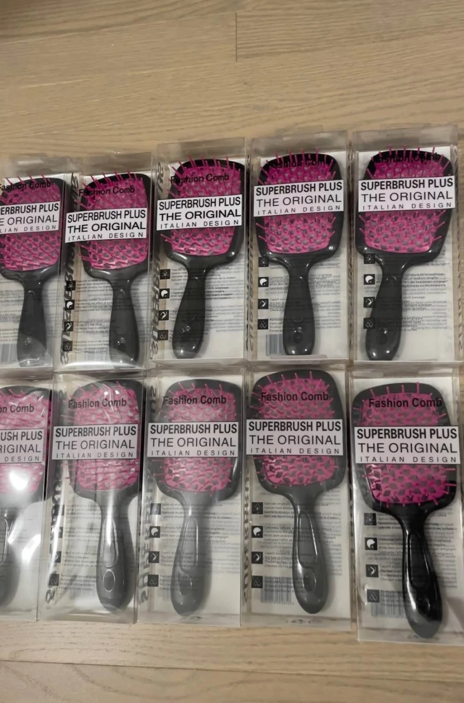 NEW- SUPERBRUSH PLUS the Original. Detangle hair Italian design. - photo 4