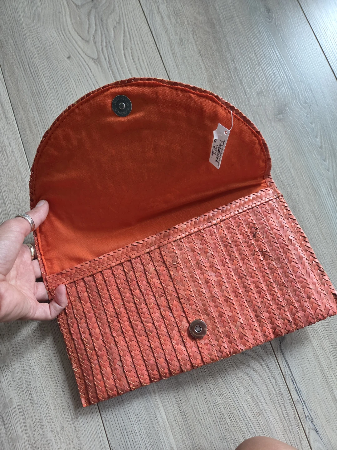 Bali Windhu Craft Woven Clutch BNWT - photo 3