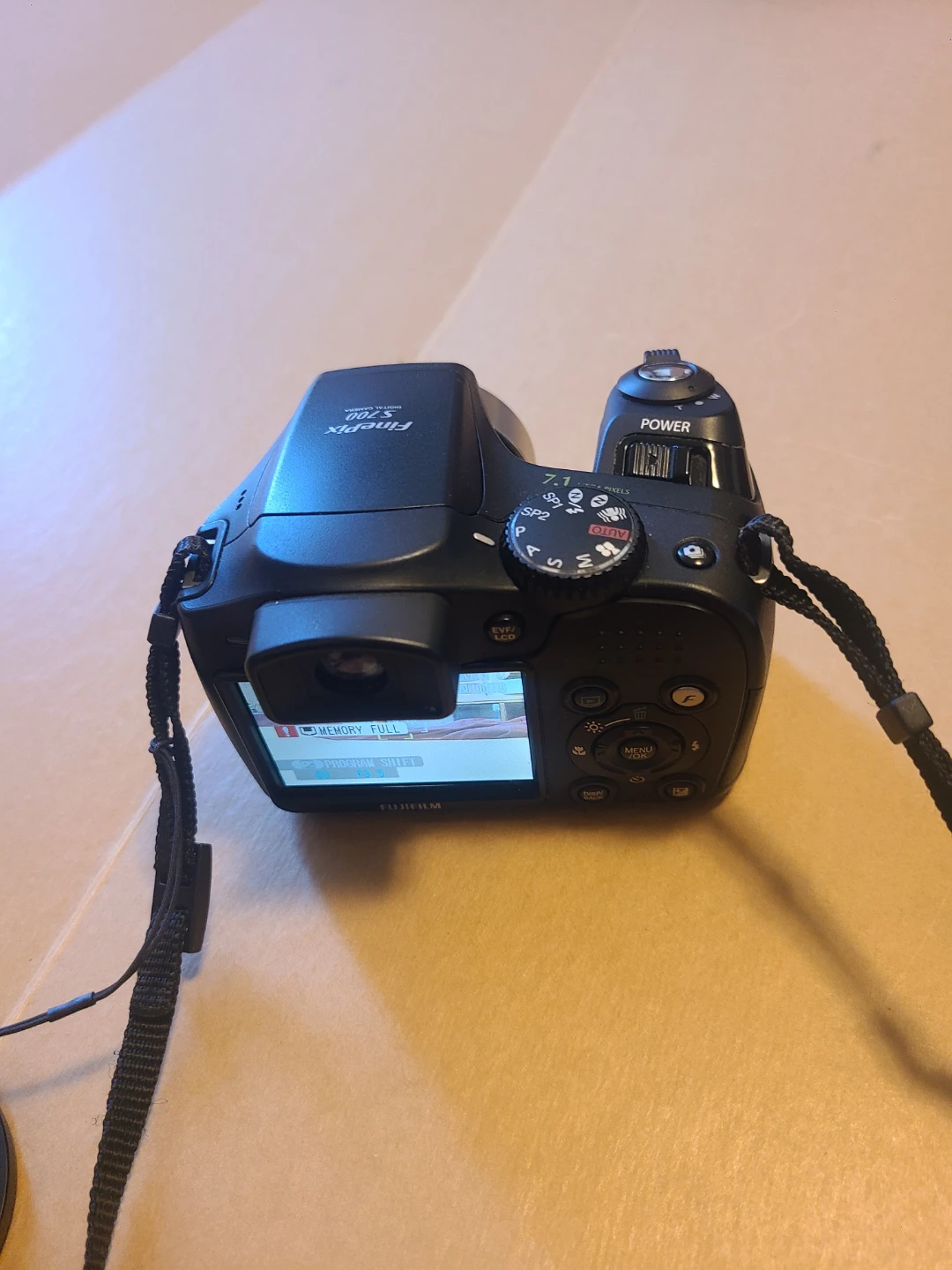 Fujifilm FinePix S700 Digital Camera - photo 5
