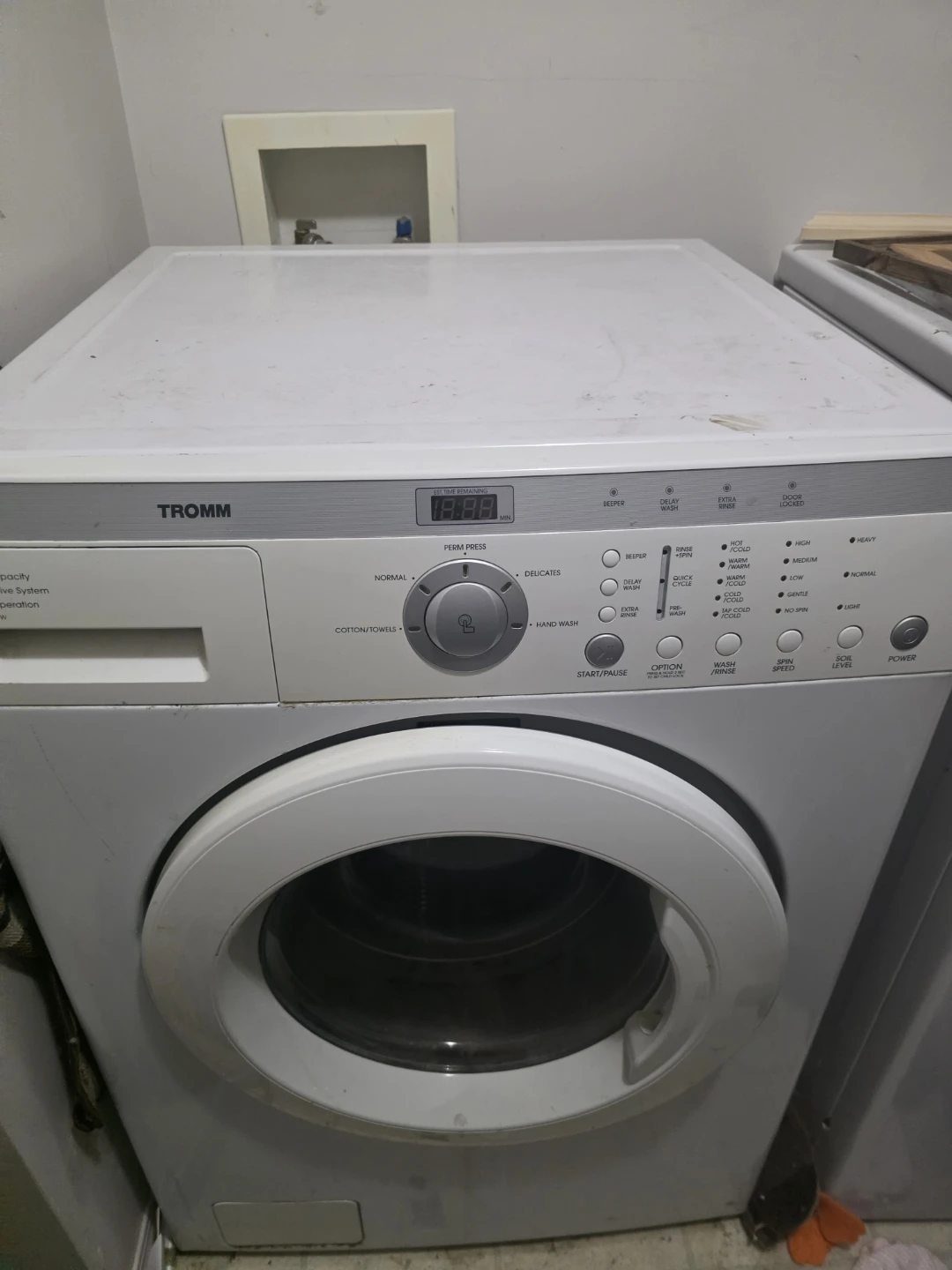 LG Tromm Front Load Washing Machine - photo 2