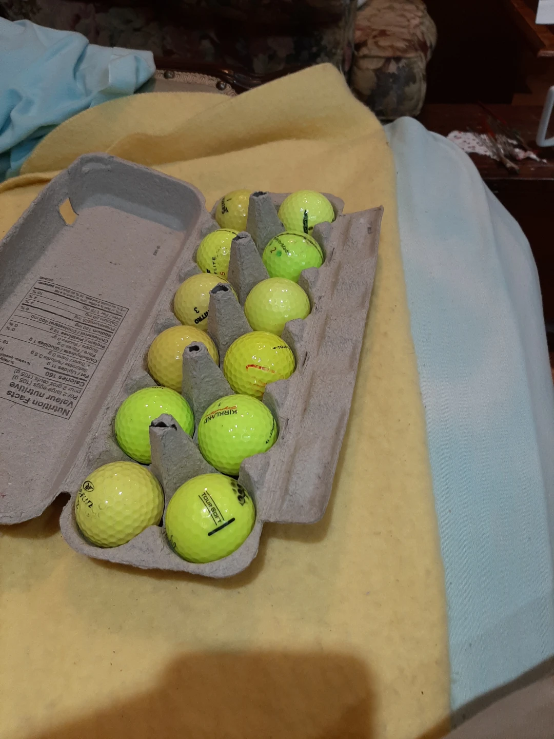 12 GENTLY USED GOLF BALLS