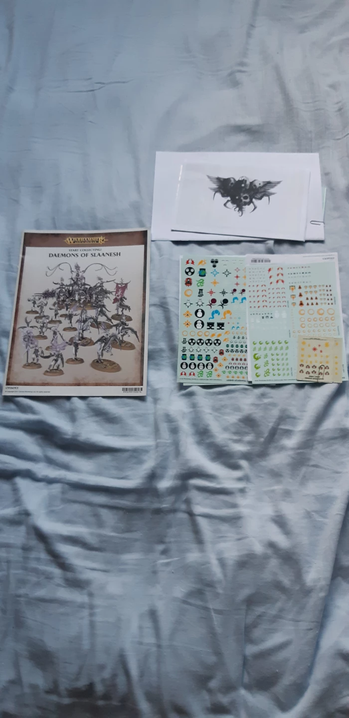 Warhammer Daemons of Slaanesh Model Kit - photo 2
