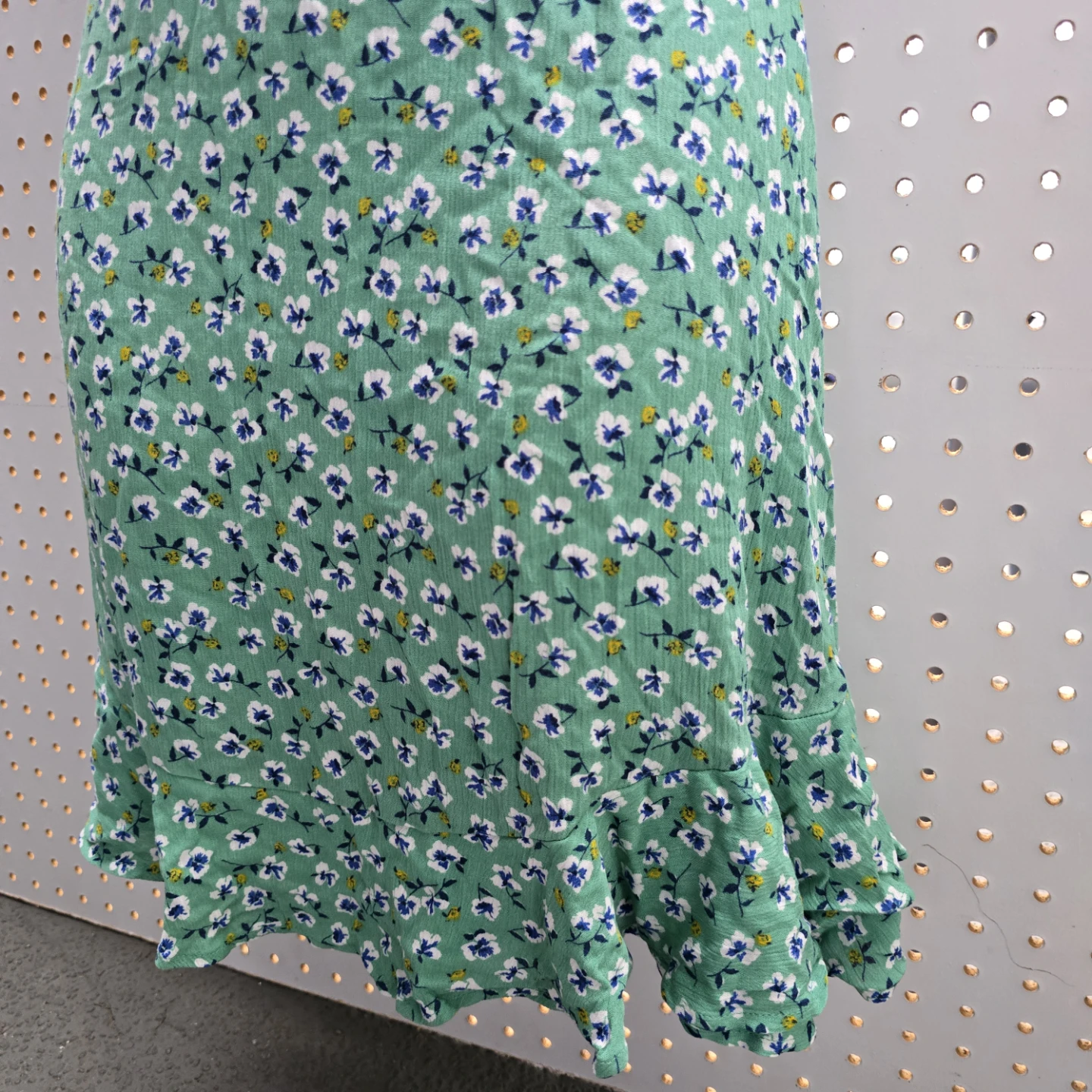 Green Floral Mini Dress with Tie Back - photo 4
