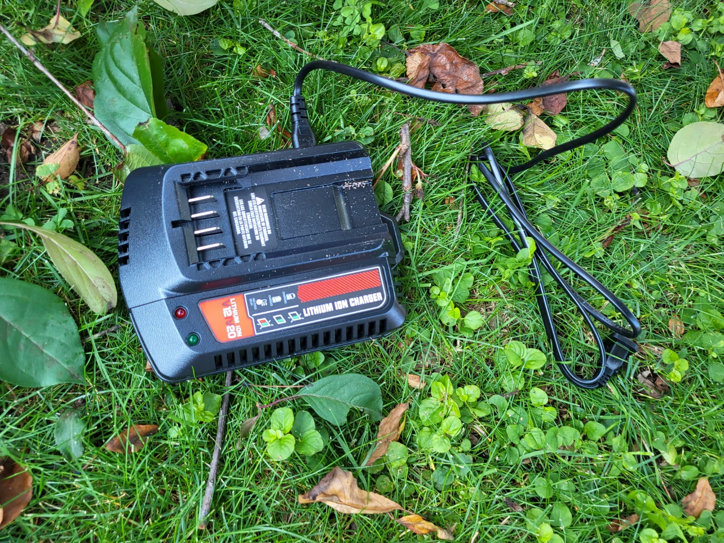 Craftsman Cordless Hedge Trimmer & String Trimmer Tools - photo 4