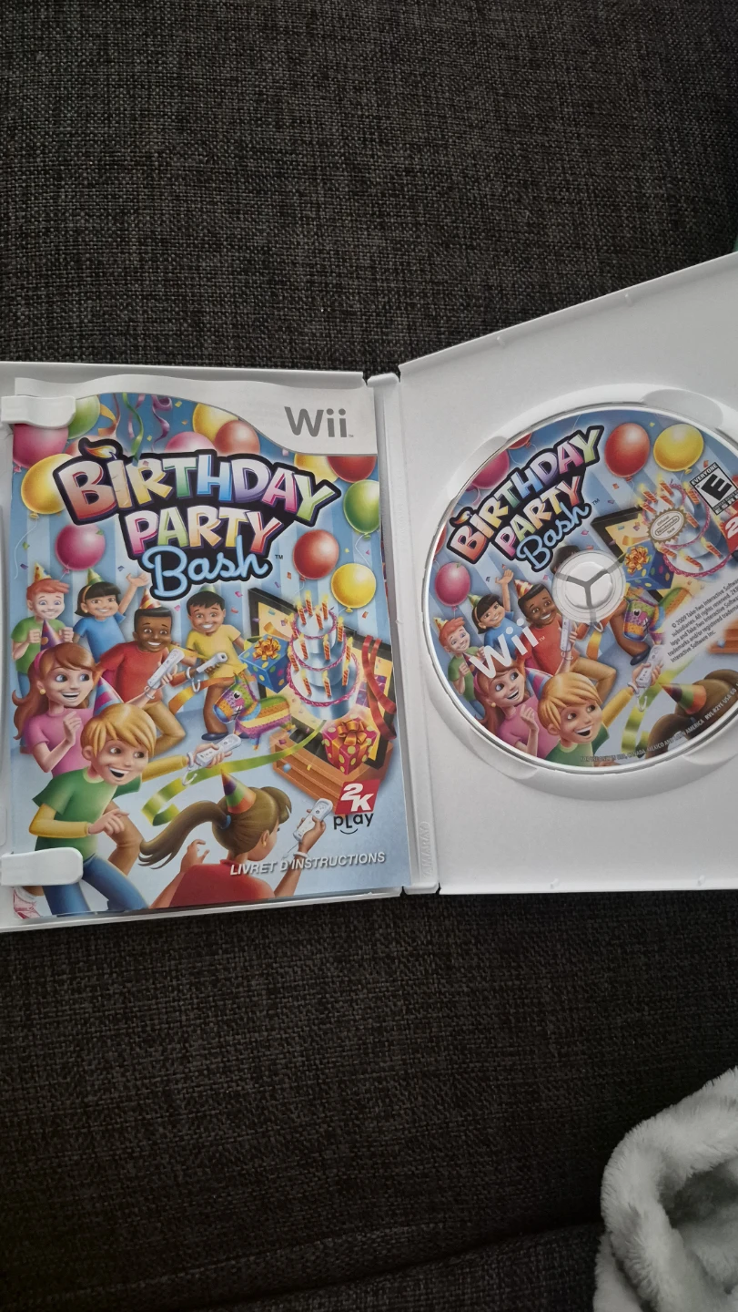 Wii Birthday Party Bash Video Game - photo 3