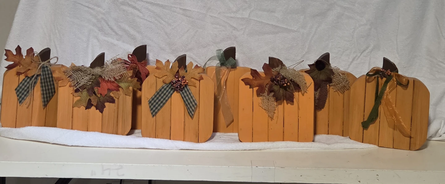 Wooden pumpkins - photo 3