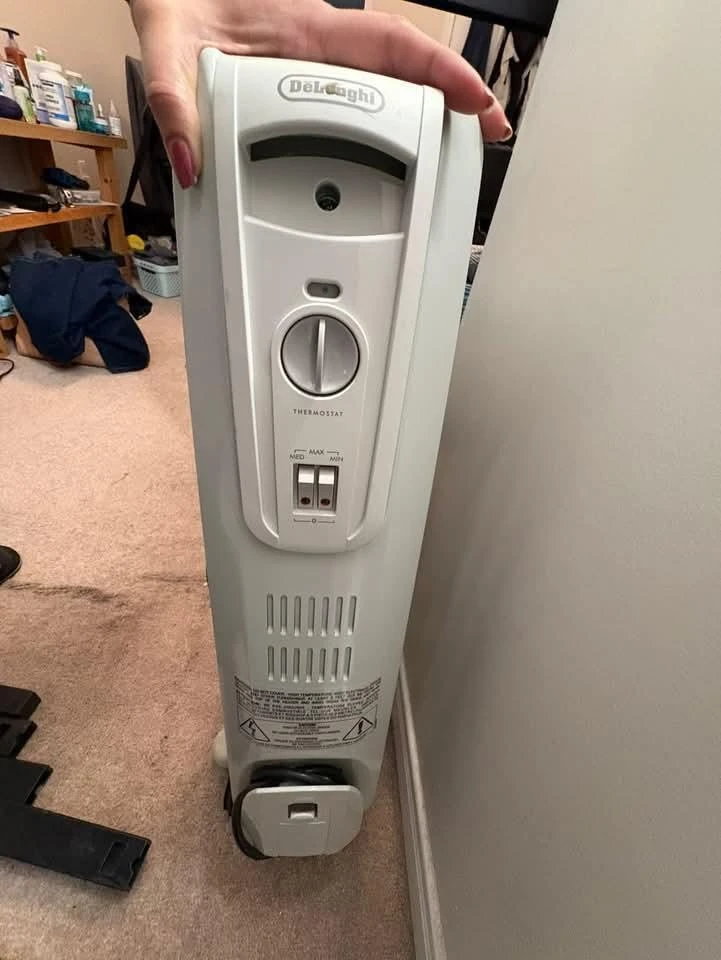 DeLonghi Oil-Filled Radiator Heater