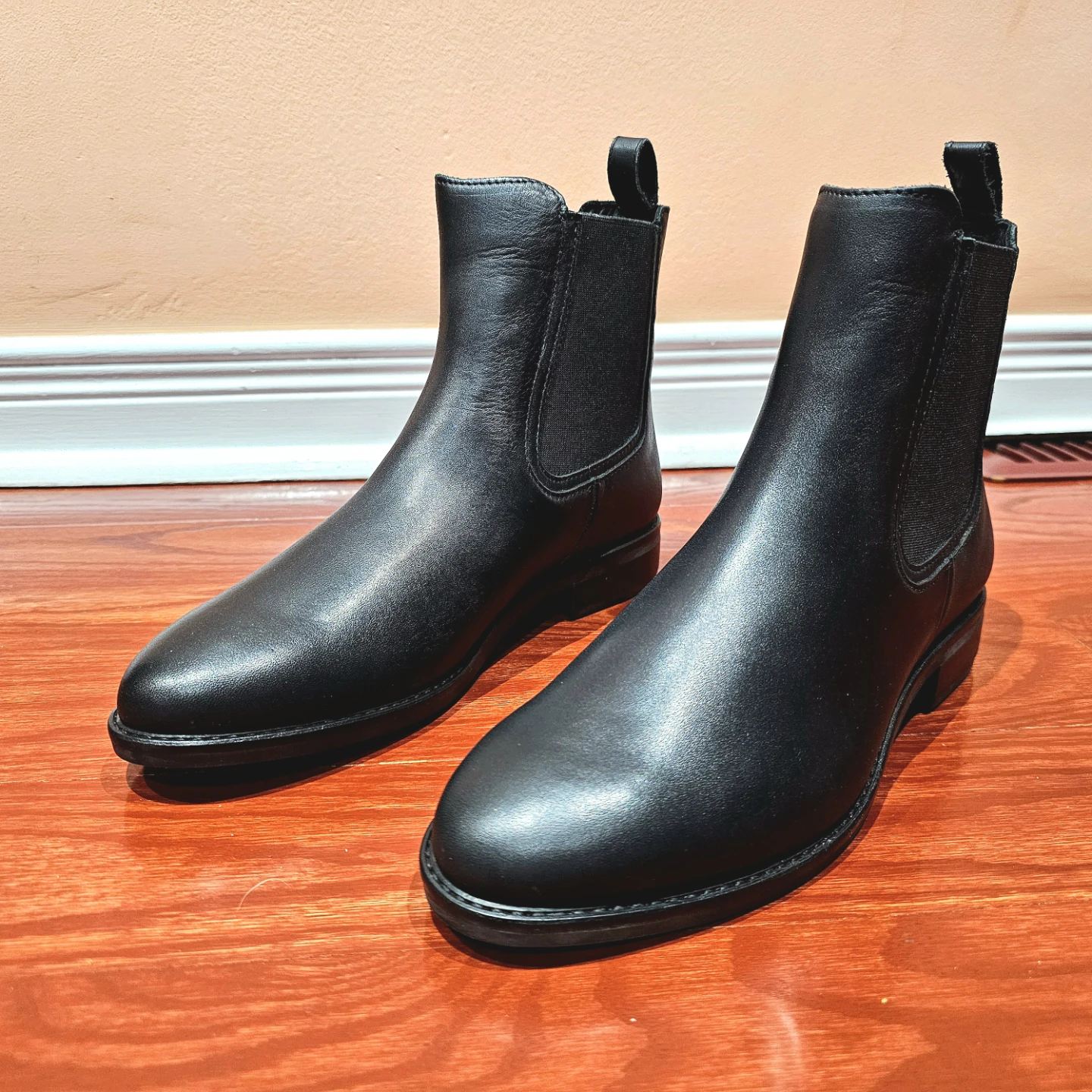 Thursday Boot Company Size 7.5 Women's Duchess Chelsea Boots - photo 2