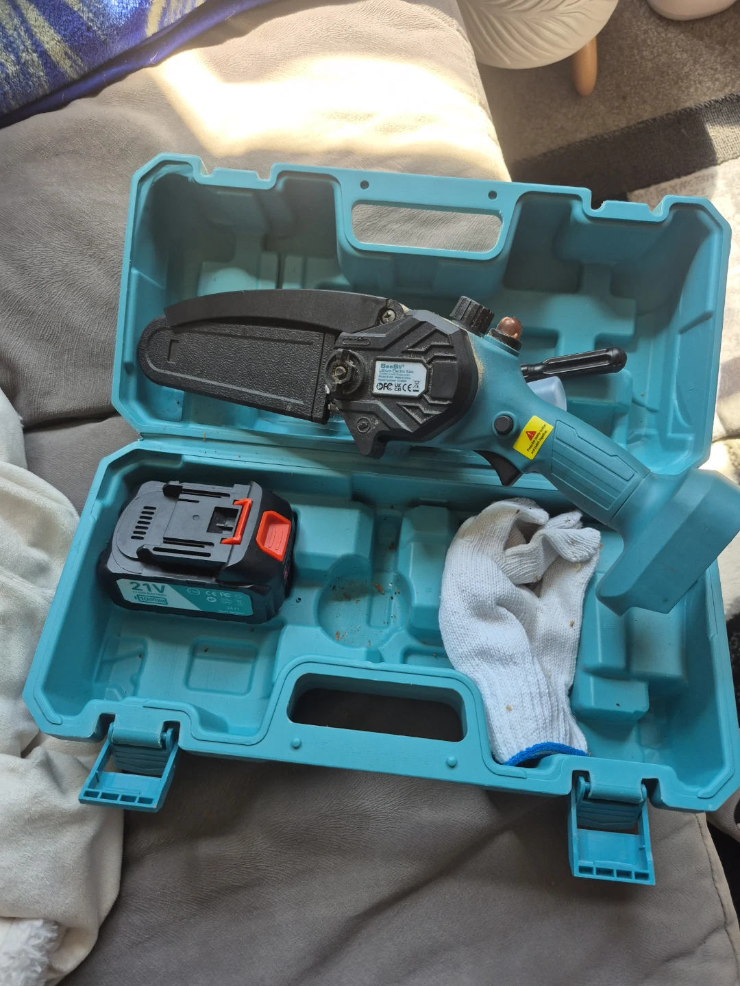 SeeSii Electric Chainsaw Kit with 21V Battery - photo 2
