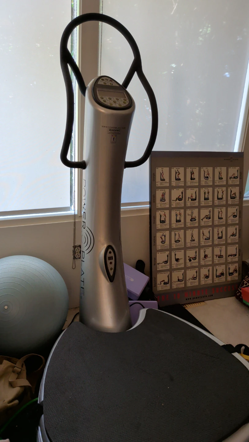 Power Plate Pro Series Vibration Machine