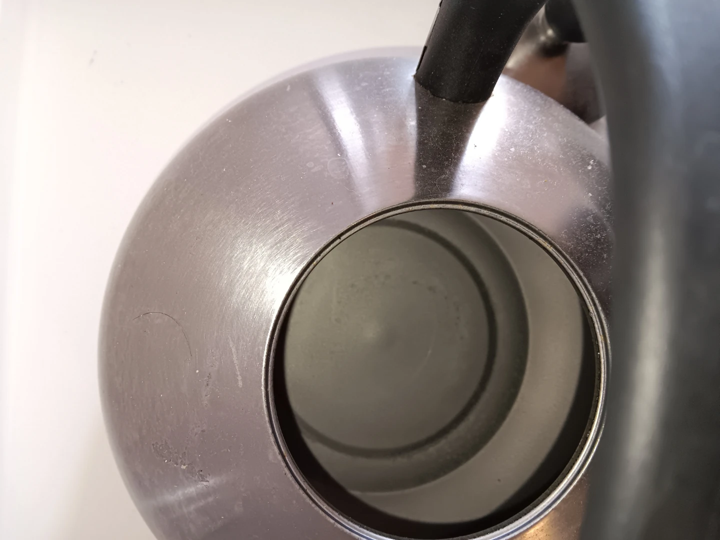 Stainless Steel Whistling Kettle - photo 2