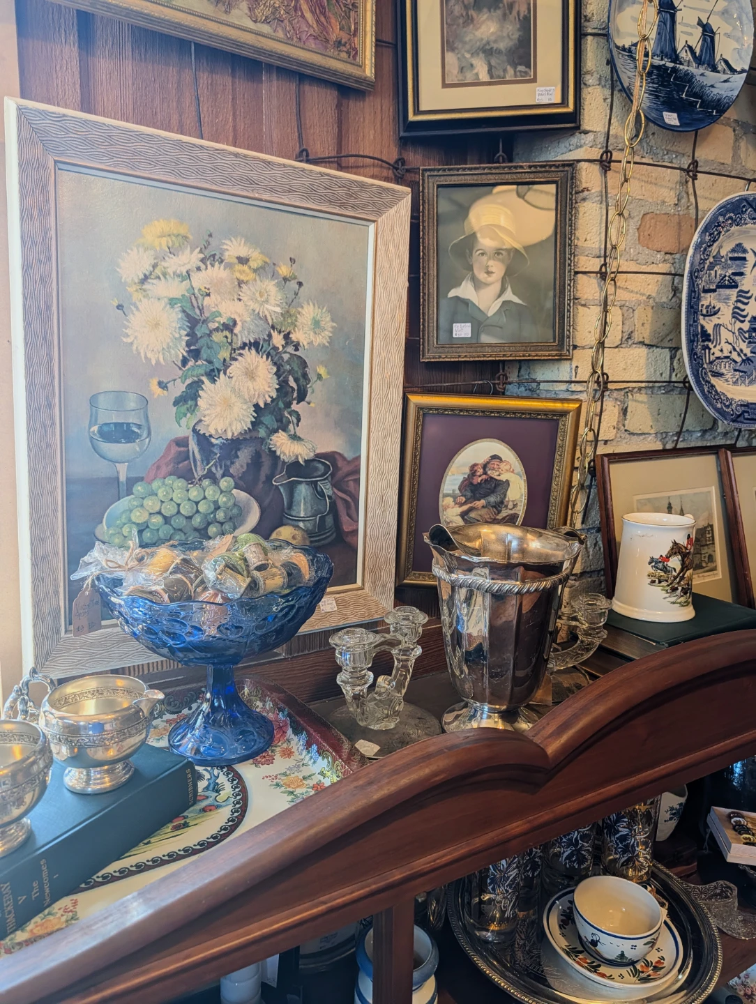 English Cottage Collection Vintage Booth - photo 5