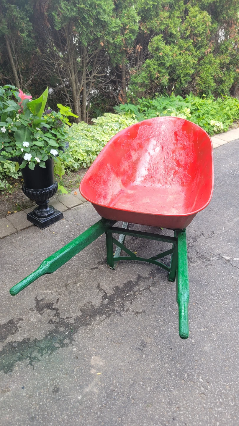 BIG, sturdy, solid heavy-duty Wheelbarrow, trimmer - photo 3