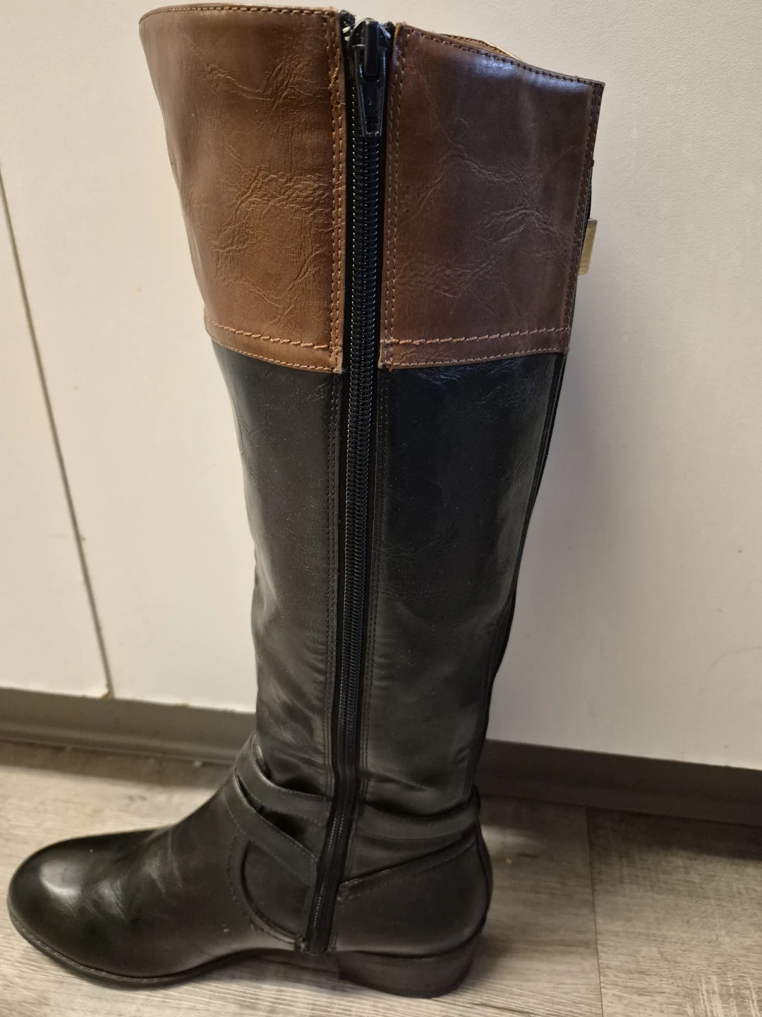 Women's Knee-High Boots - photo 2