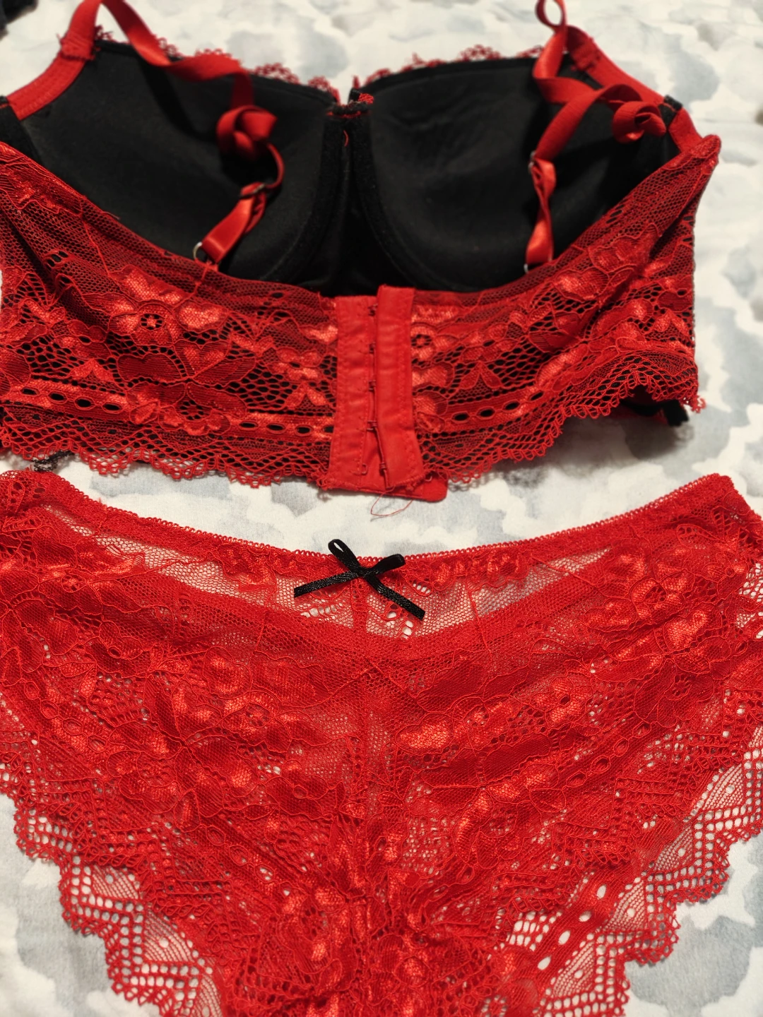 Red Lace Bra and Panty Set - photo 2