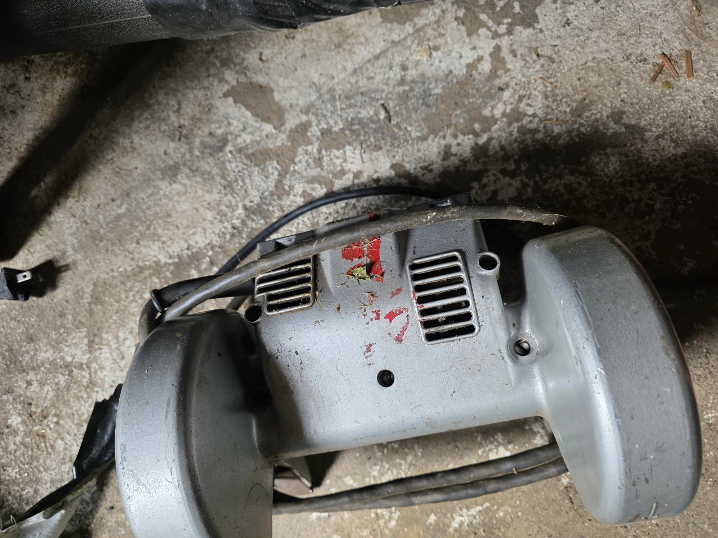 Black & Decker Bench Grinder