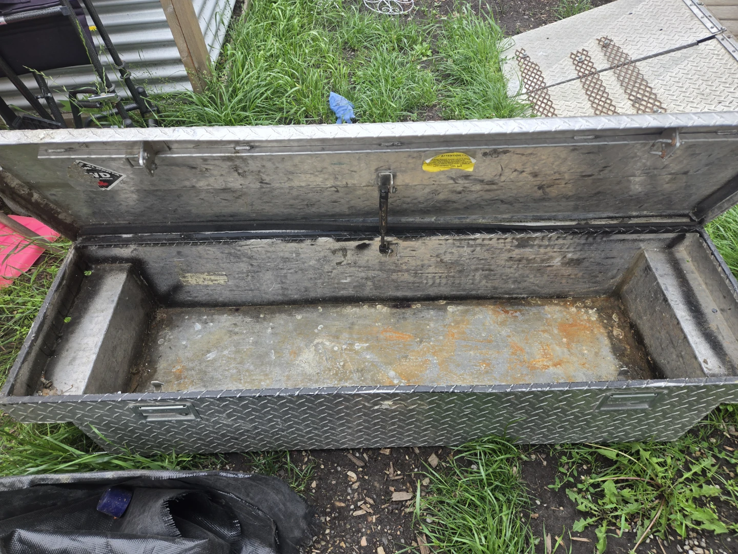 Diamond Plate Truck Box - photo 3