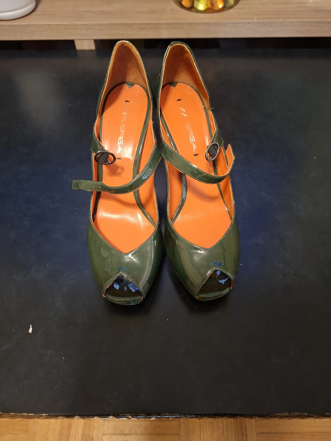 VIA SPIGA Women's Green Patent Peep-Toe Heels