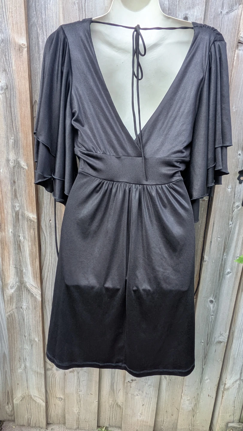Black Ruffle Sleeve V-Neck Dress sz Med - photo 5