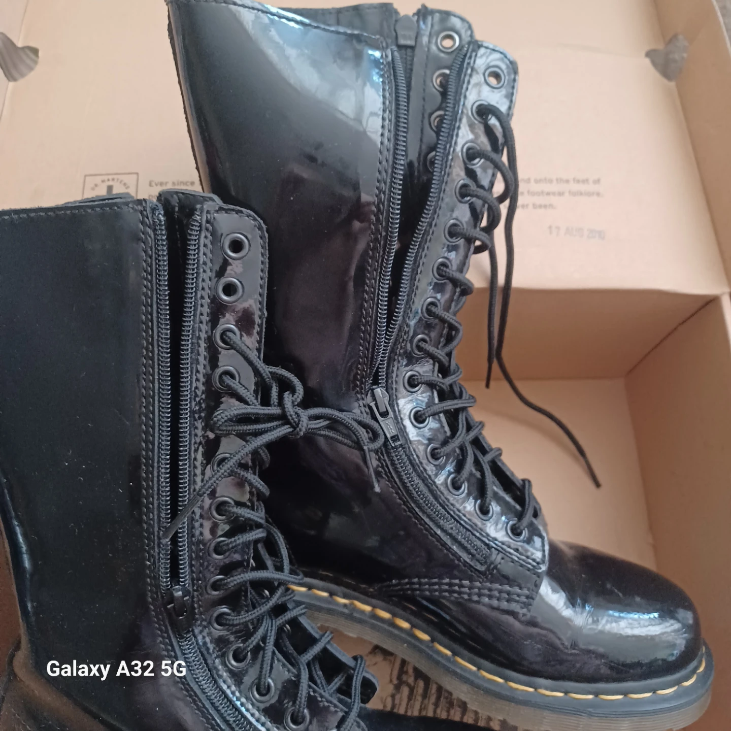 Women's  Boots - photo 3