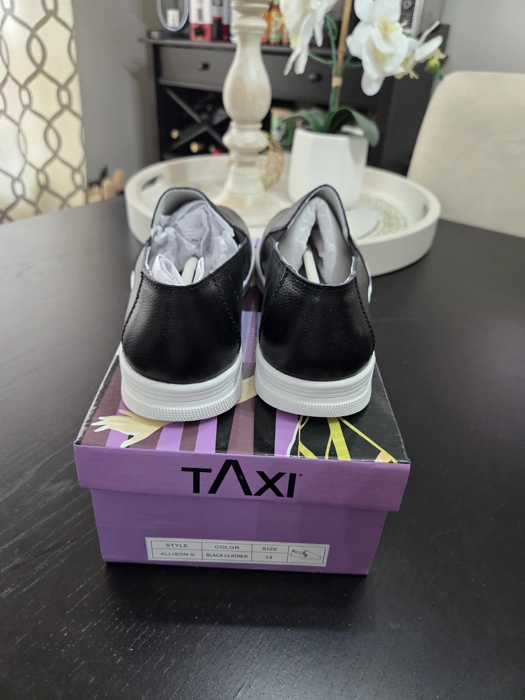 Brand New In Box - Ladies Size 38 slip on Leather Shoes - photo 3