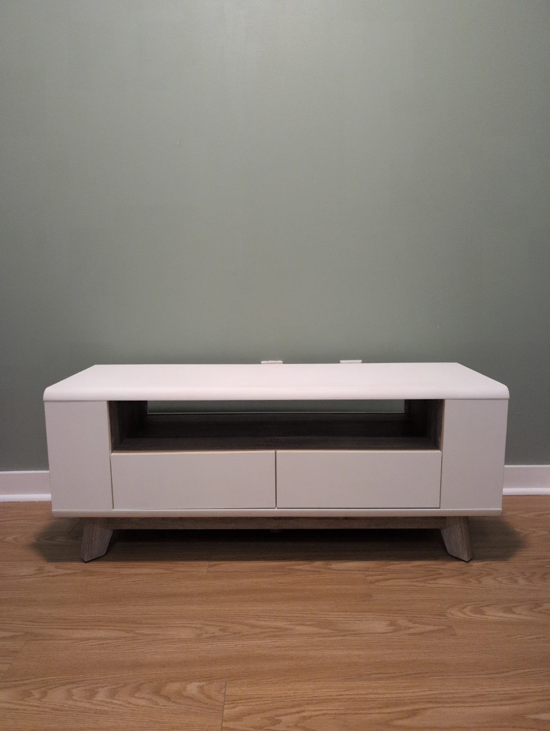 STRUCTUBE - Chelsea TV Stand / Media Unit - EXCELLENT Condition