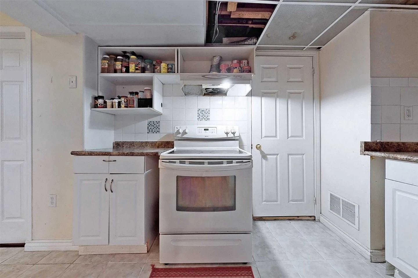 Basement for rent - photo 5