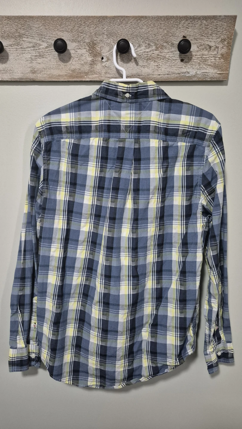 Tommy Hilfiger Plaid Button-Up Shirt - photo 2
