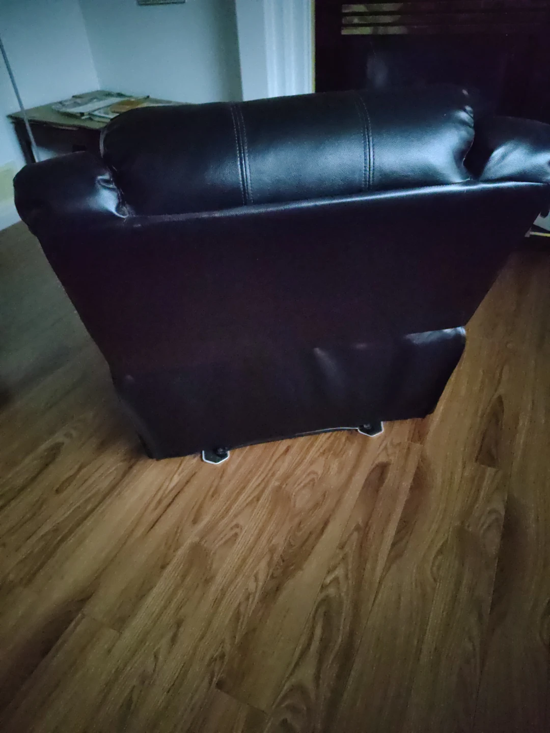 Like New Recliner - photo 2