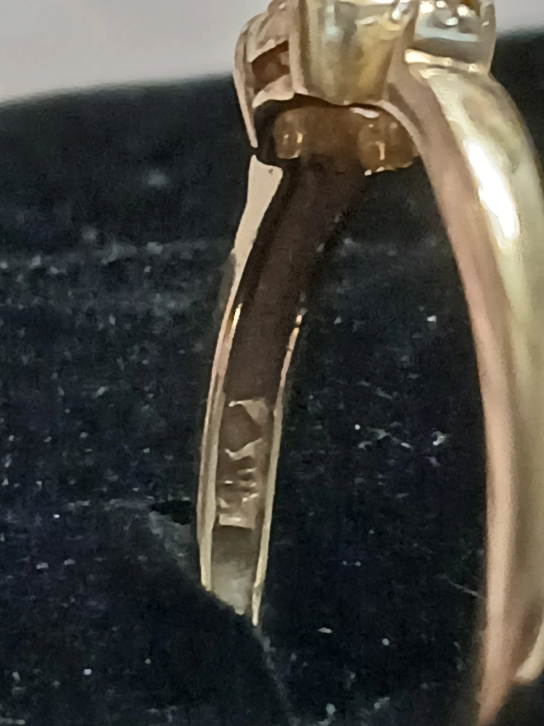 14K Gold Ring with Pink Stone and Diamonds - photo 2