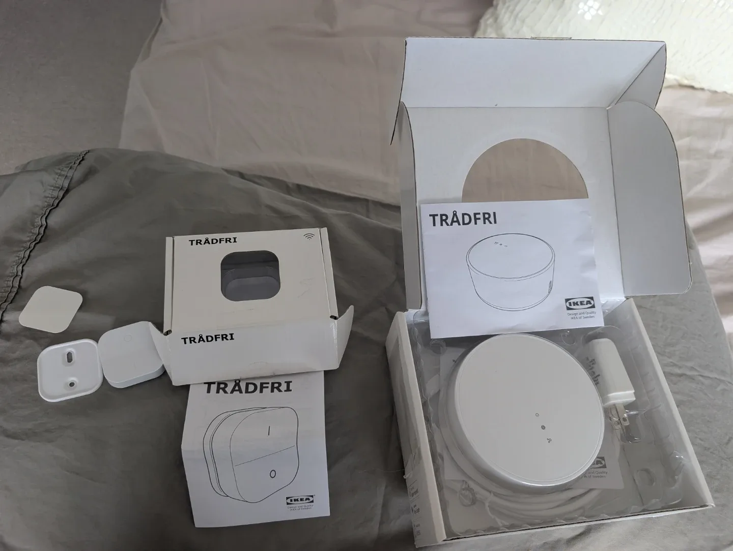 IKEA TRÅDFRI Switch and Smart gateway