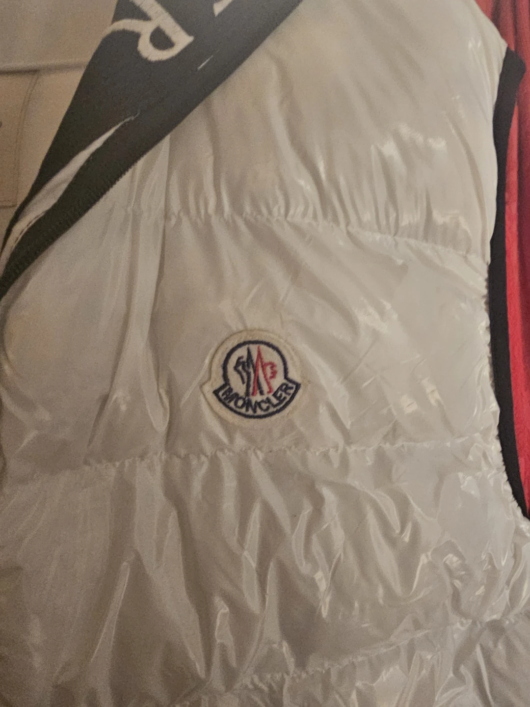 Moncler Puffer Vest - White - XL - photo 3