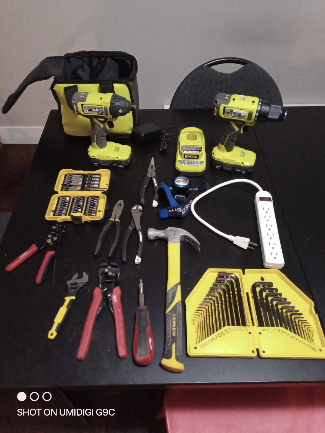 Ryobi Cordless Drill and Driver Combo Kit with Accessories