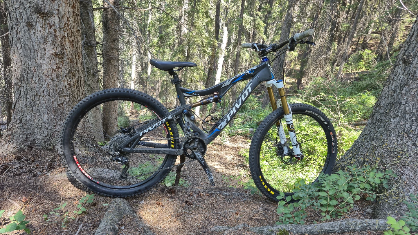 2012 Pivot Mach 5.7 Carbon