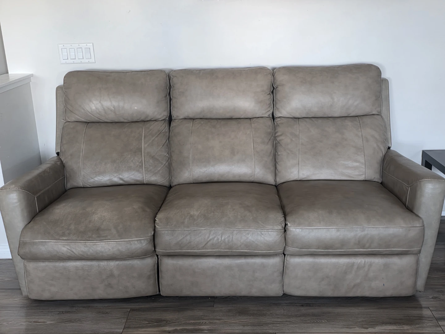 Grey Leather 3-Seater Reclining Sofa