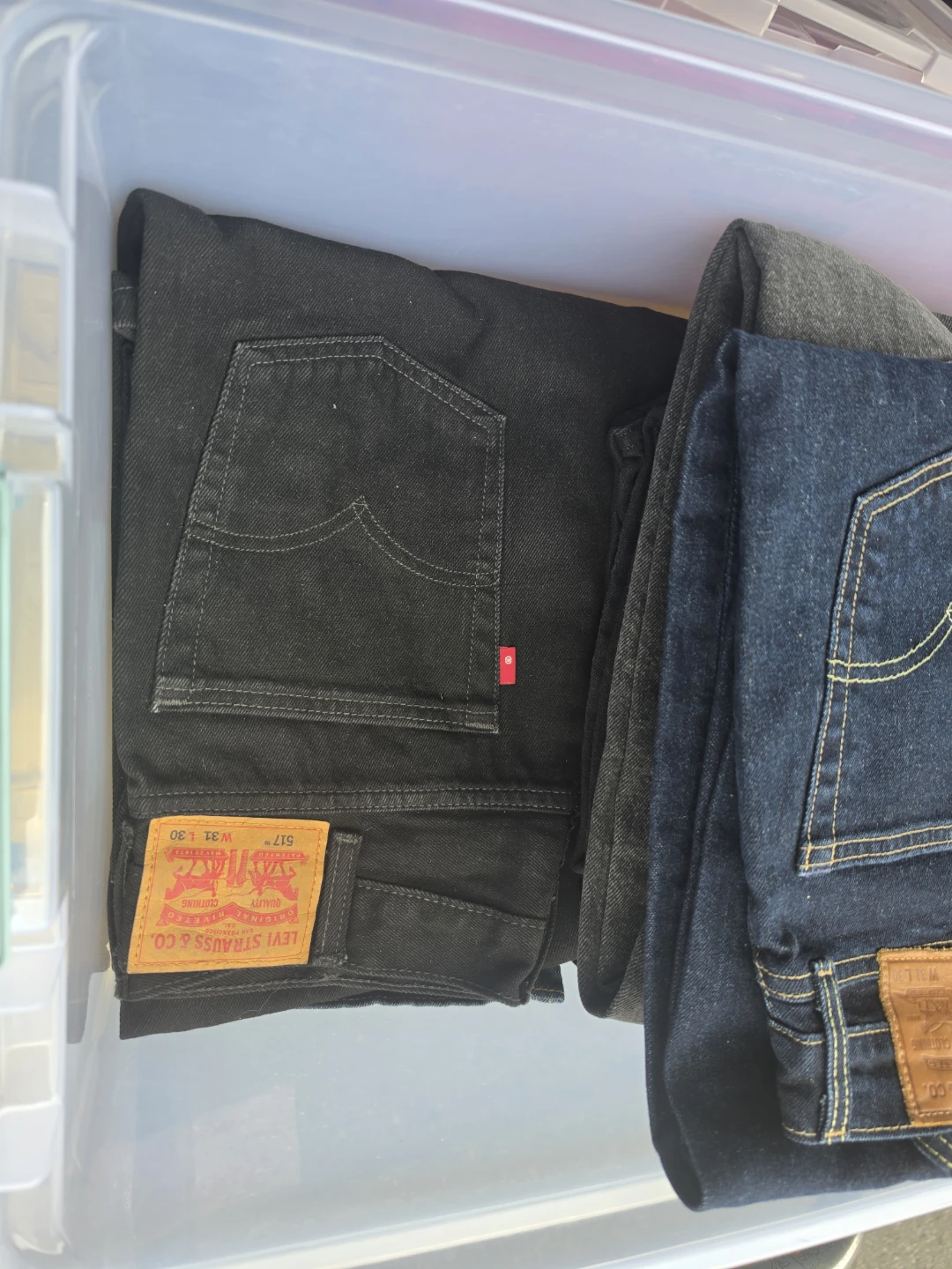 Levi's Jeans (Black and Dark Wash) - photo 2