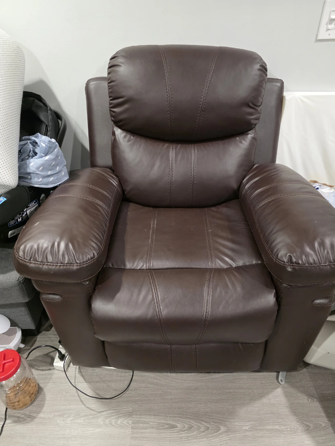 Brown Faux Leather Recliner Chair (manual)