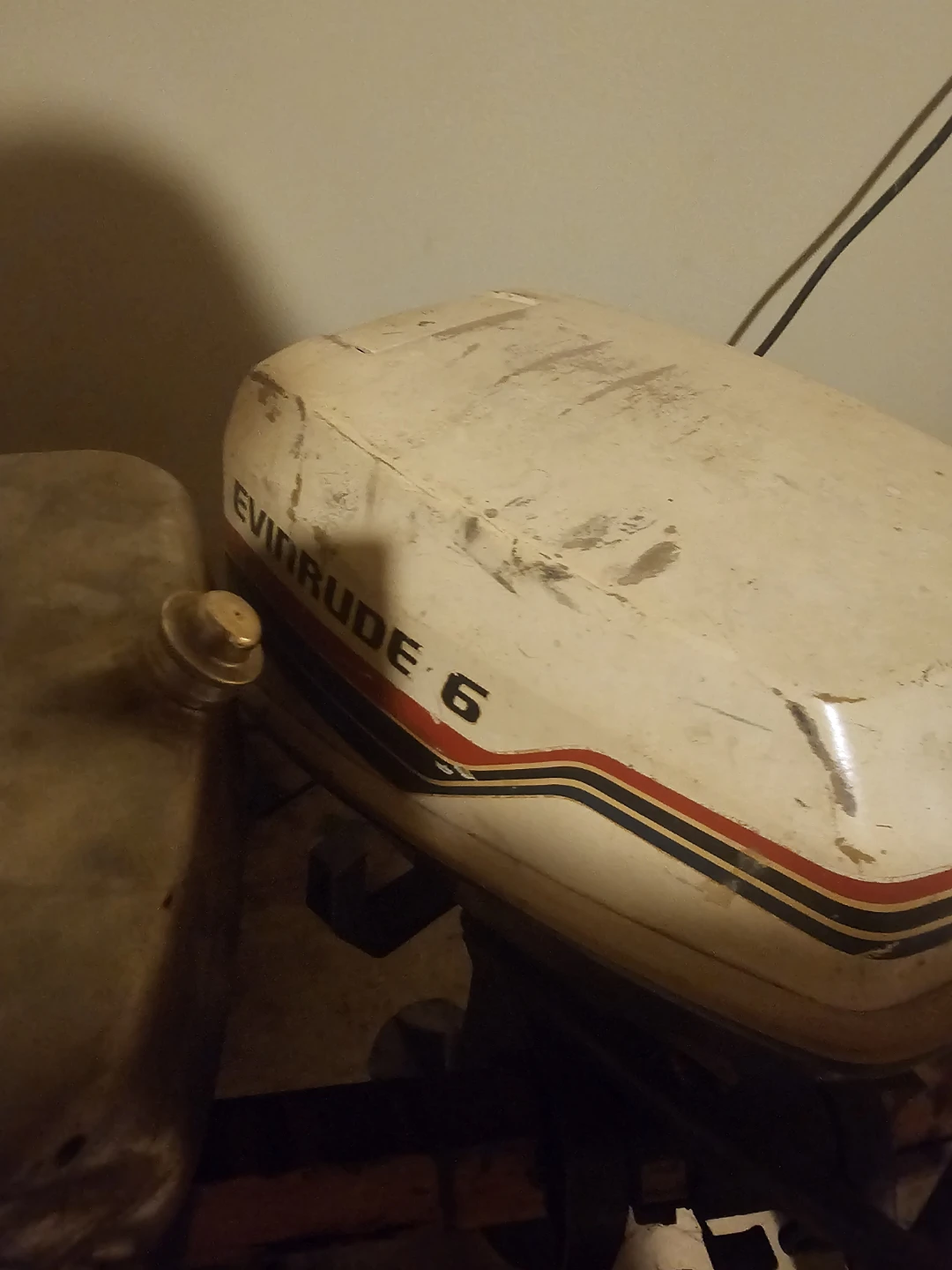 Evinrude 6 Outboard Motor - photo 2