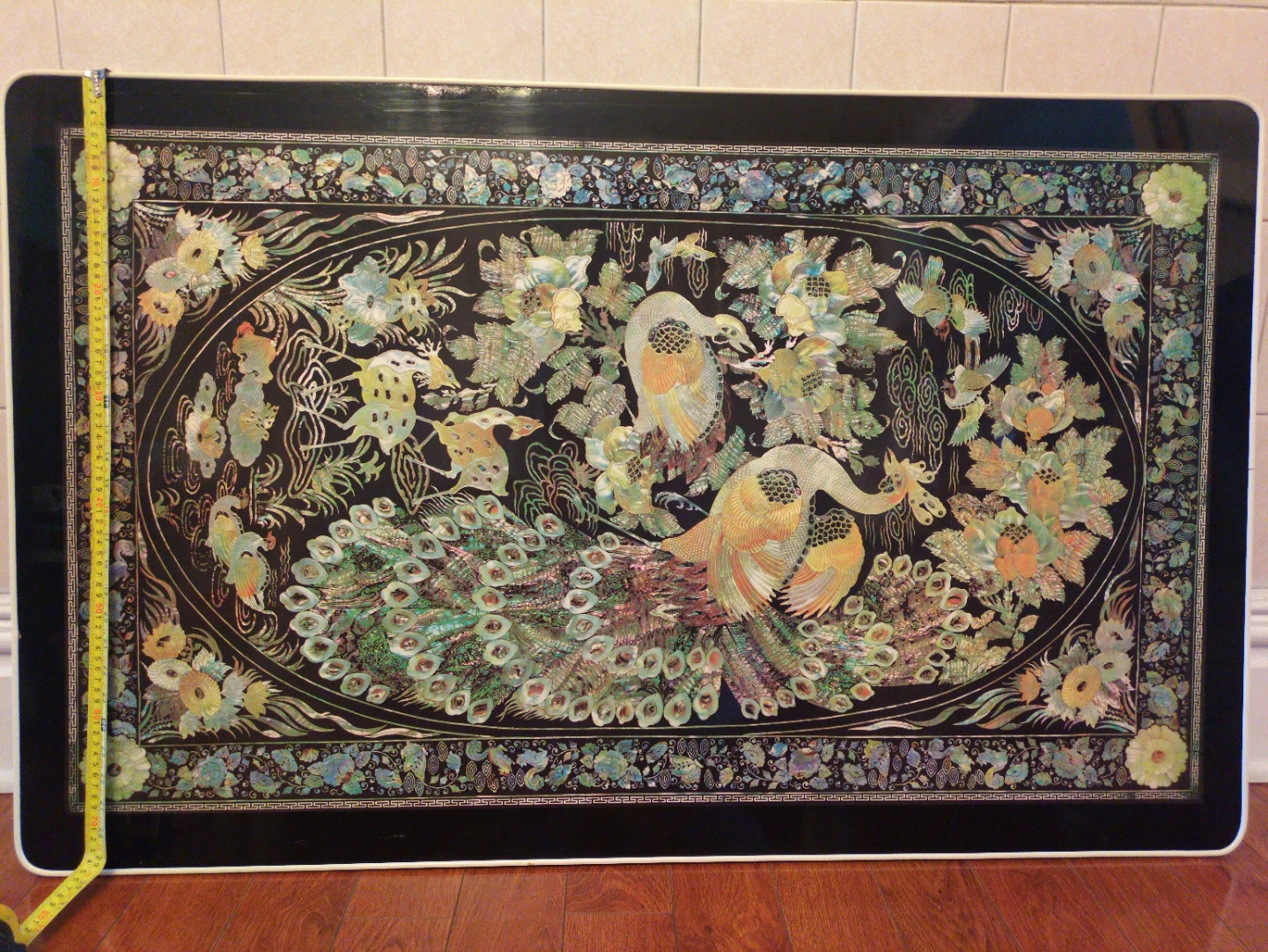 Decorative lacquer picnic table with Peacock Design