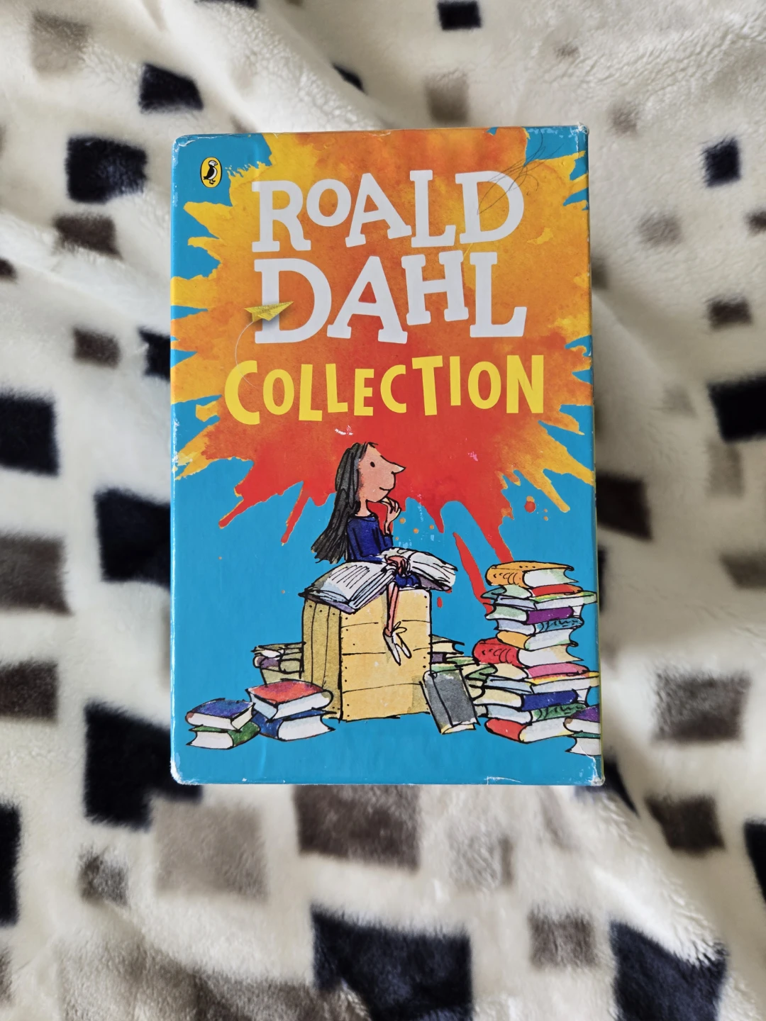 Roald Dahl Collection 16 Fantastic Stories Book Set - photo 3