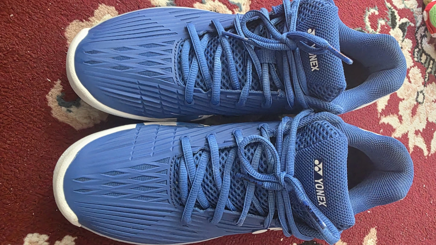 Yonex Blue Badminton Shoes - photo 3