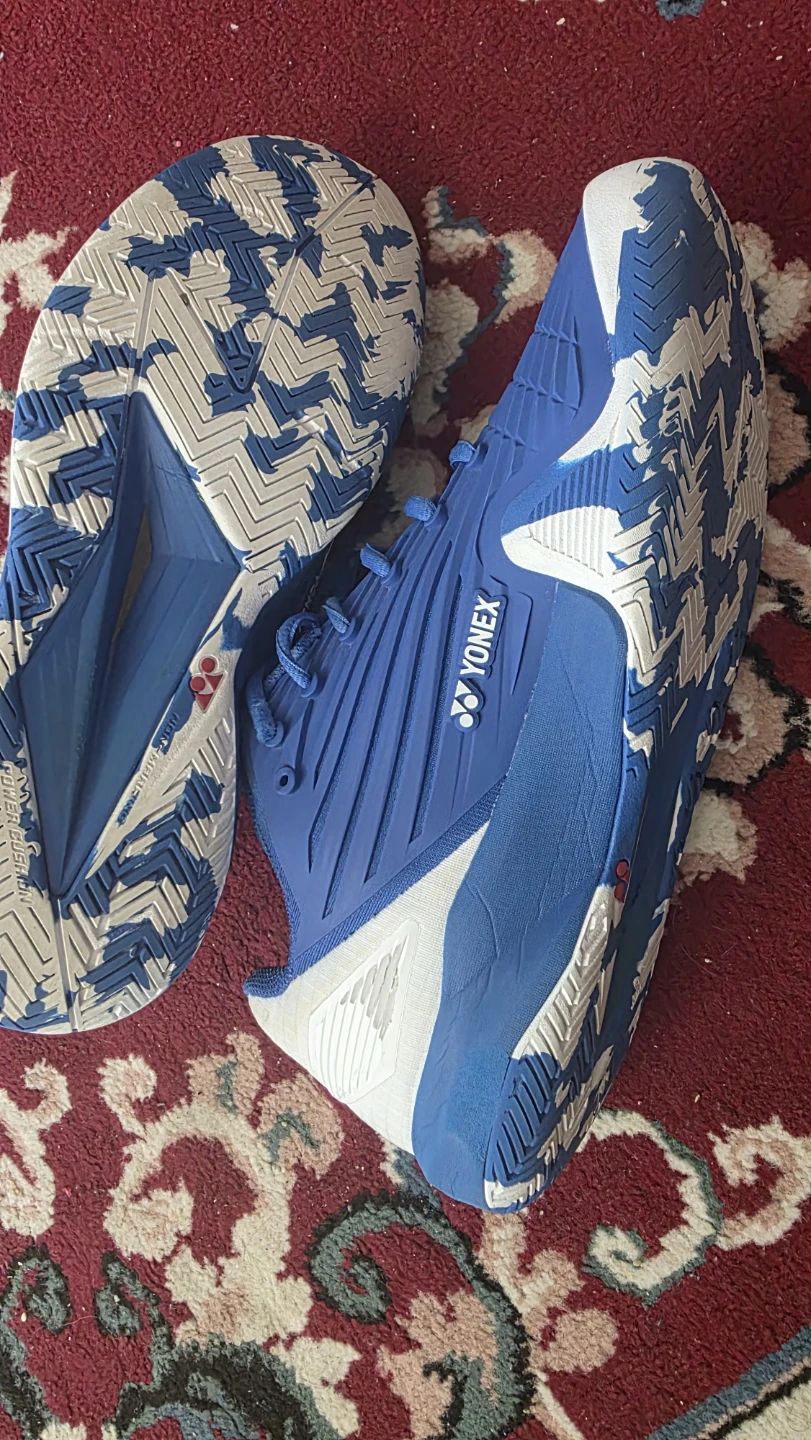 Yonex Blue Badminton Shoes - photo 4